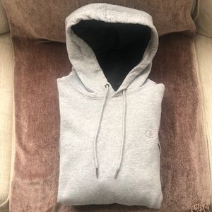 ⭐️Champion Sweatshirt With Hood⭐️